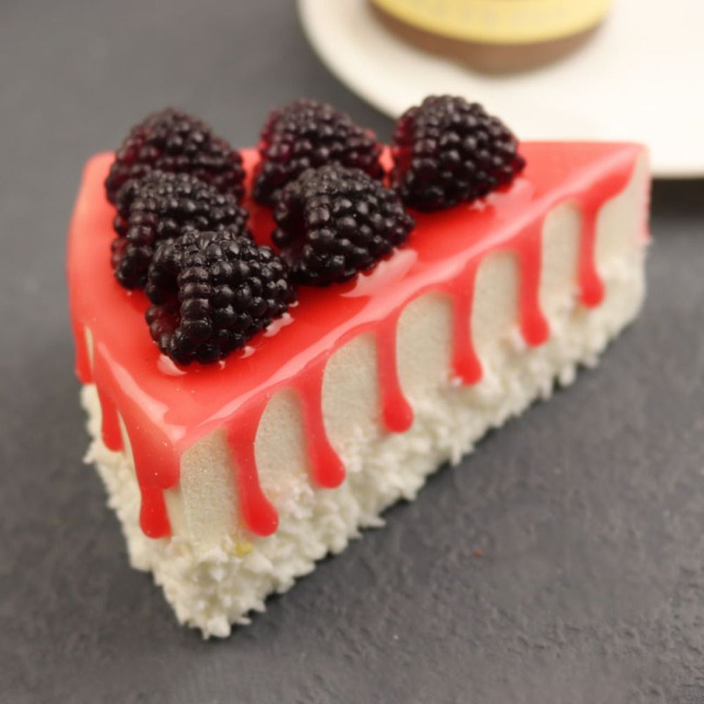 Vivid Triangular Cake Simulati - Kids Toys Mall recensione e prezzo