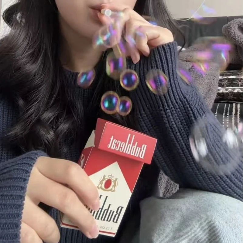 Creative Plastic Cigarette Box - Bubble Machine Outdoor recensione e prezzo